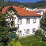 Casa Obras Bed & Breakfast