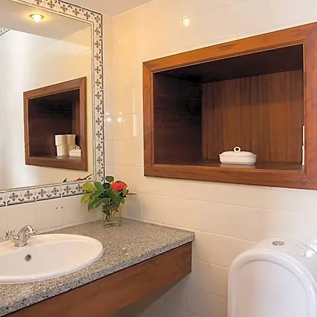 Casa Obras Bed & Breakfast