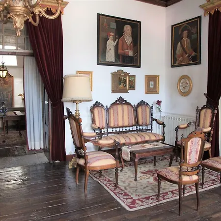 Casa Obras ベッド・アンド・ブレックファスト 4*