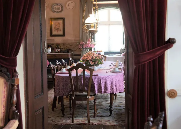 Casa Obras 4* מנטגאס