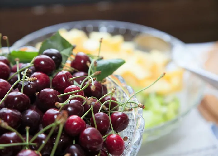 לינה וארוחת בוקר Casa Obras 4*